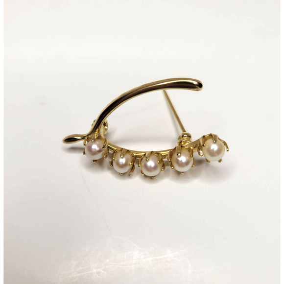Vintage Gold Toned And Pearl Arched Brooch - Picture 1 of 8